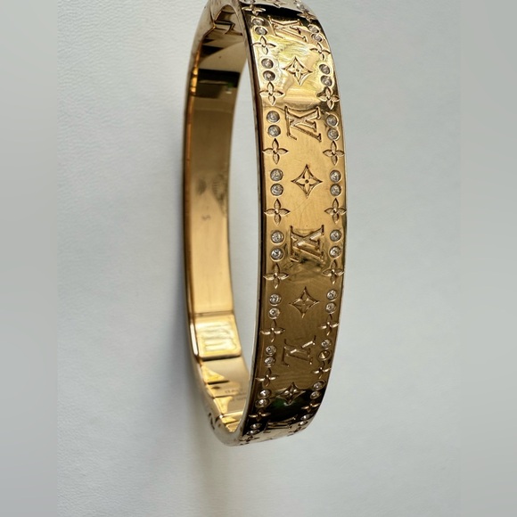 Authentic Louis Vuitton bracelet in size small. - Picture 8 of 10